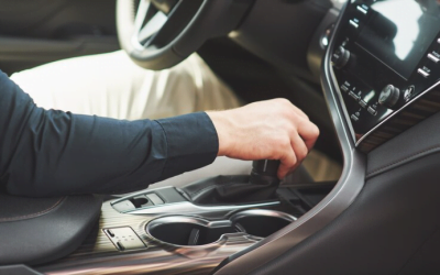 Recognizing the Telltale Signs of Car Transmission Damage
